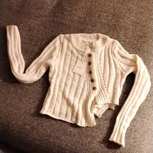 NWT'S Beivy Asymmetrical sweater | Medium